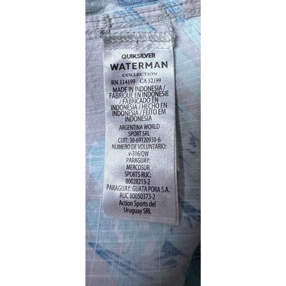 Quiksilver Waterman Size Large Regular Fit Aloha Shirt Gray Blue Floral EUC - Picture 9 of 10